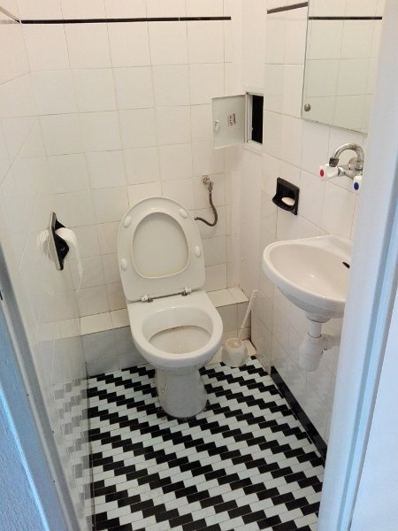 IMG_20170524_110000.jpg - Toaleta